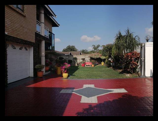 6 BEDROOM HOUSE FOR SALE IN BIRDSWOOD